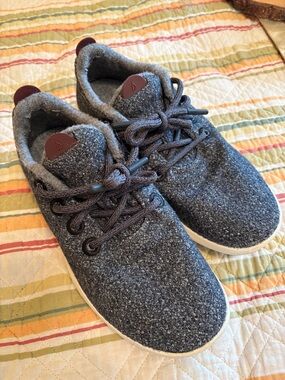allbirds Heathered Charcoal Gray Wool Runners